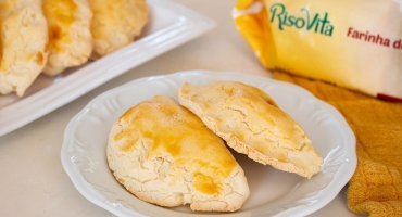 Imagem Evitar leite e trigo na alimentação pode diminuir sintomas de problemas intestinais 