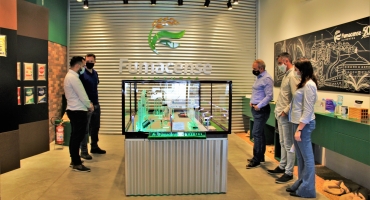 Imagem Presidente do Legislativo de Morro da Fumaça visita museu da Fumacense Alimentos