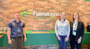 Imagem Representantes da Unisinos visitam parque fabril da Fumacense Alimentos