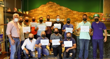 Imagem Colaboradores da Fumacense Alimentos concluem curso de Caldeiraria e Solda